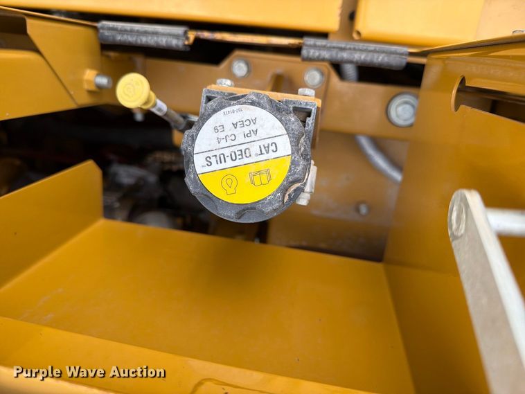 image for item FN3542 2020 Caterpillar 330 GC TC excavator