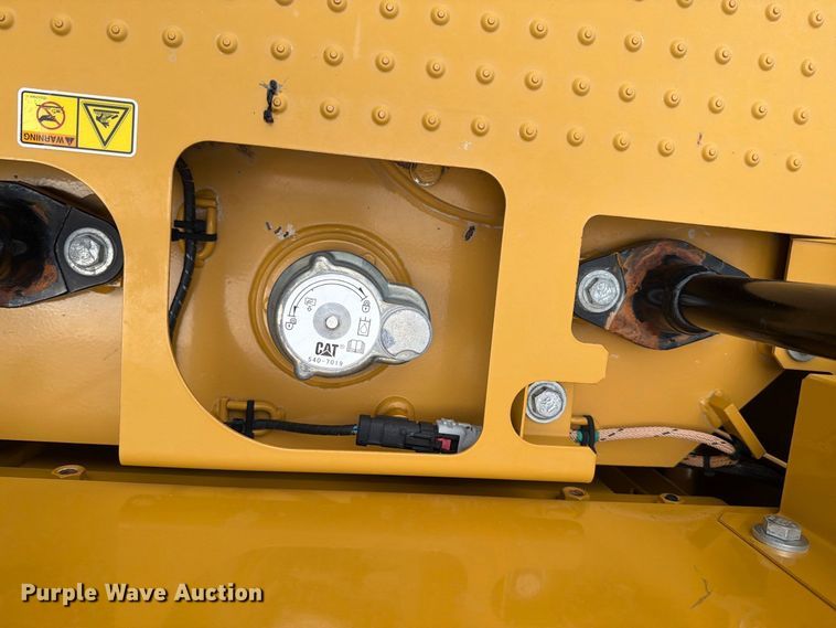 image for item FN3542 2020 Caterpillar 330 GC TC excavator