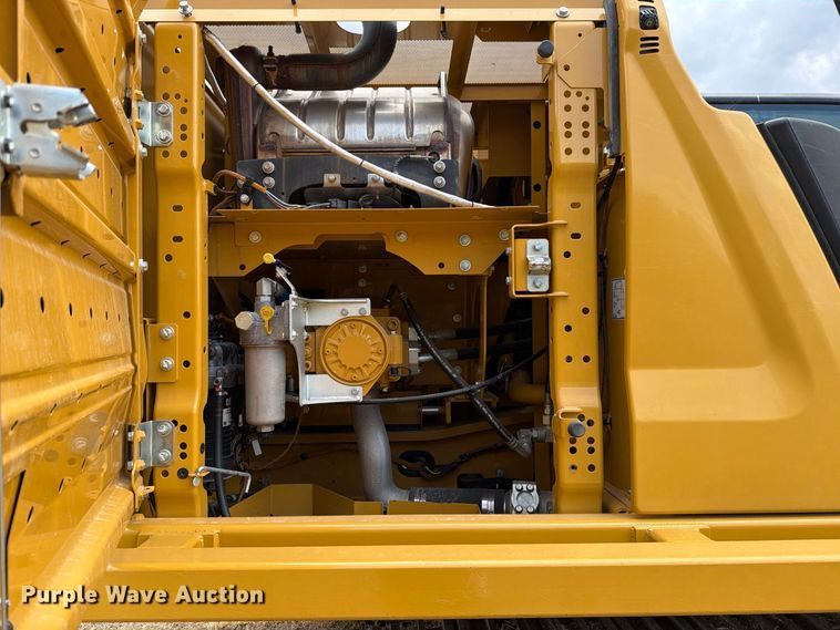 image for item FN3542 2020 Caterpillar 330 GC TC excavator