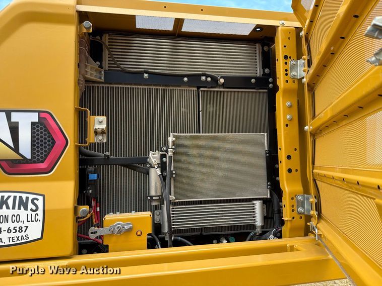 image for item FN3542 2020 Caterpillar 330 GC TC excavator