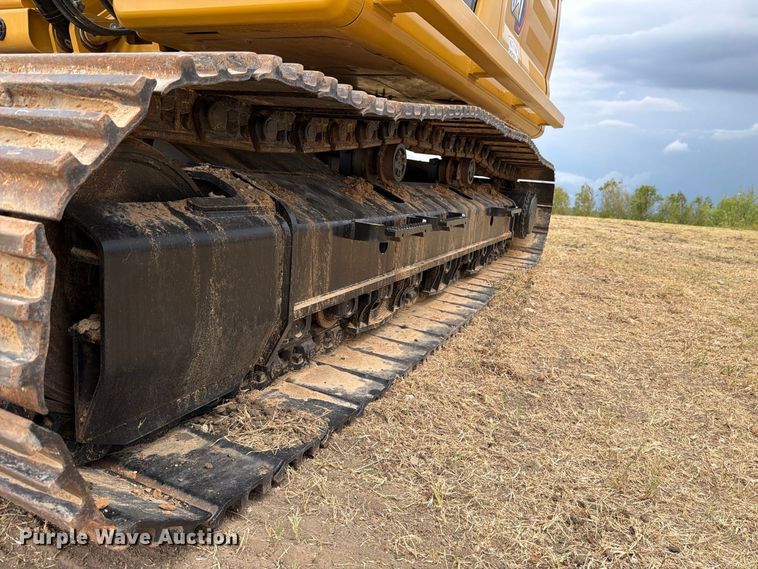 image for item FN3542 2020 Caterpillar 330 GC TC excavator