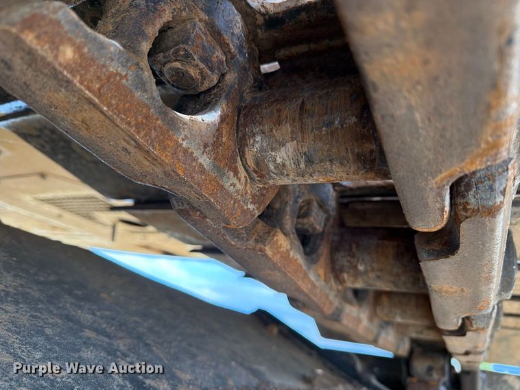 image for item FN3542 2020 Caterpillar 330 GC TC excavator