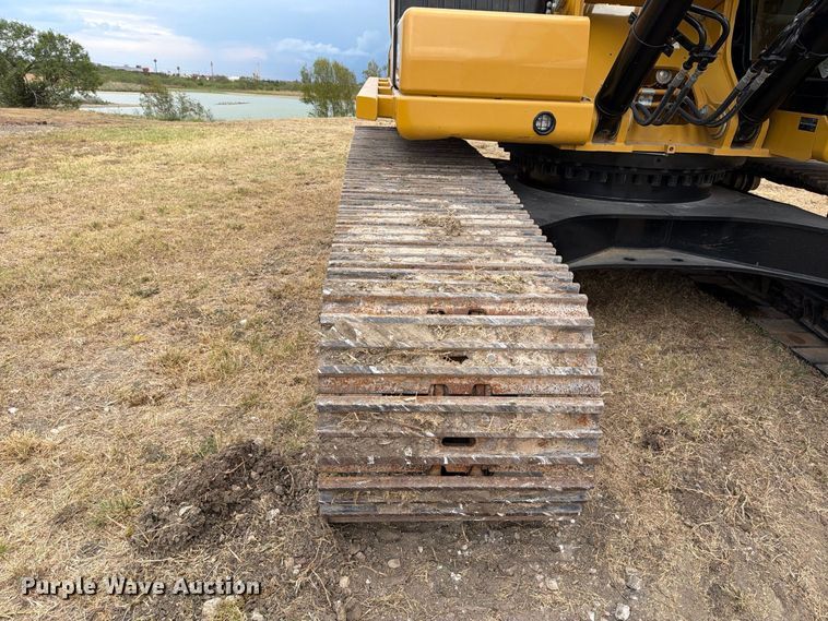 image for item FN3542 2020 Caterpillar 330 GC TC excavator