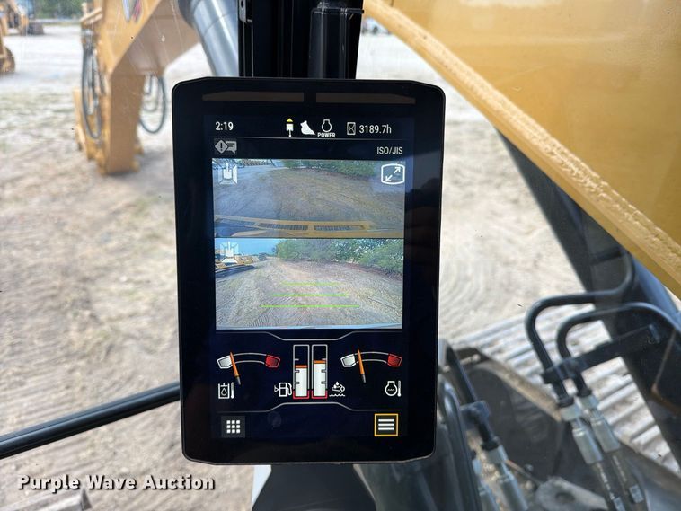 image for item FN3543 2023 Caterpillar 330 TC excavator