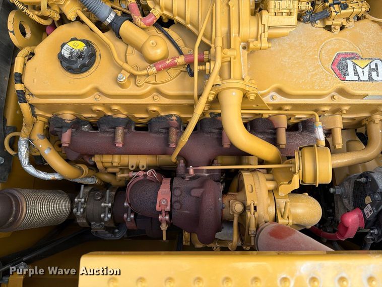 image for item FN3543 2023 Caterpillar 330 TC excavator
