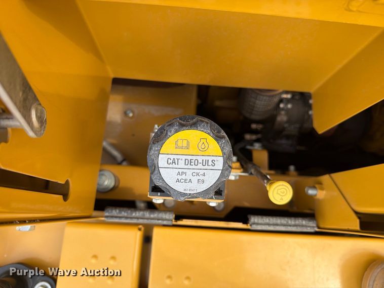 image for item FN3543 2023 Caterpillar 330 TC excavator