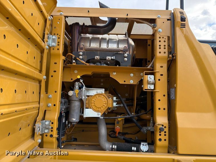 image for item FN3543 2023 Caterpillar 330 TC excavator