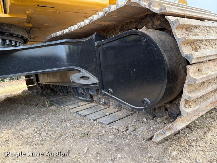 image for item FN3543 2023 Caterpillar 330 TC excavator