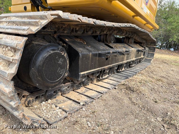 image for item FN3543 2023 Caterpillar 330 TC excavator
