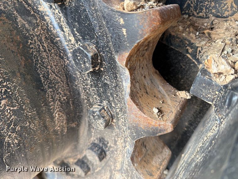 image for item FN3543 2023 Caterpillar 330 TC excavator