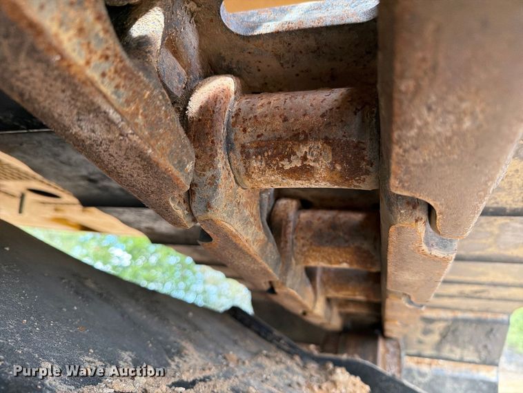 image for item FN3543 2023 Caterpillar 330 TC excavator