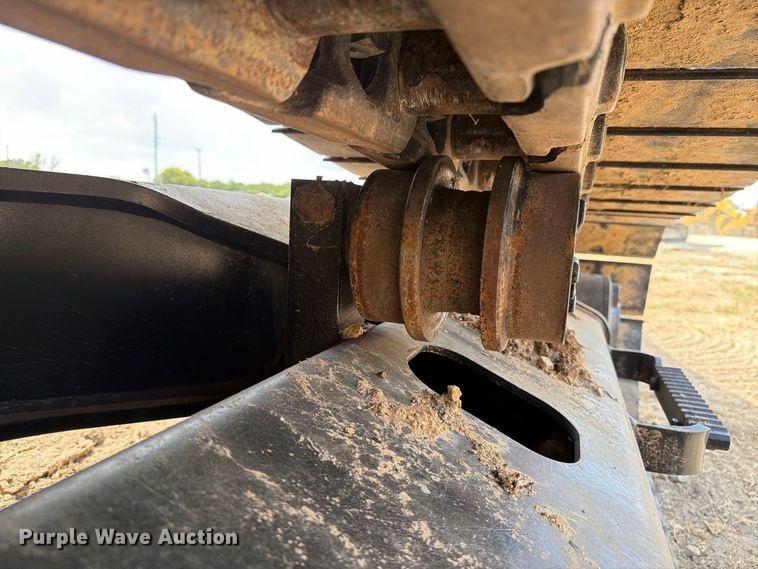 image for item FN3543 2023 Caterpillar 330 TC excavator