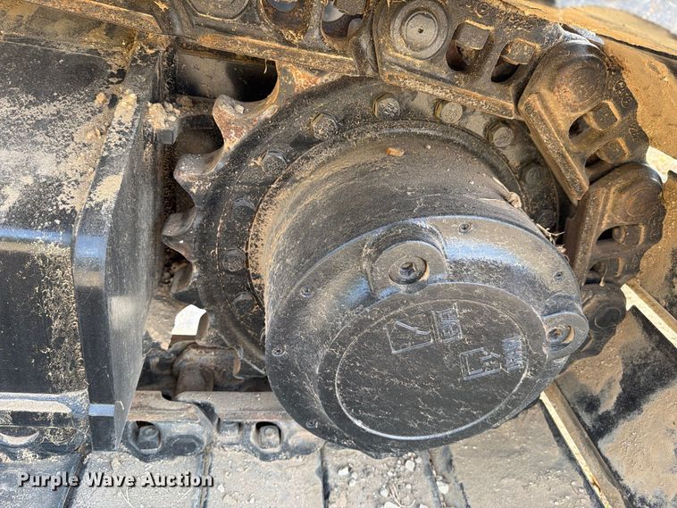 image for item FN3543 2023 Caterpillar 330 TC excavator