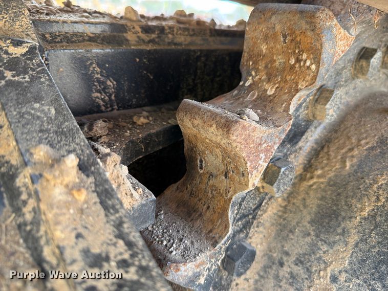 image for item FN3543 2023 Caterpillar 330 TC excavator