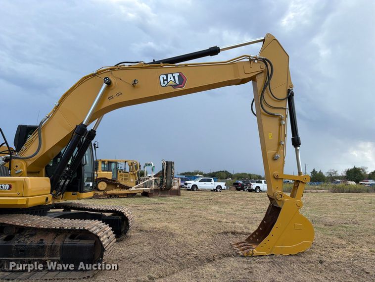 image for item FN3544 2022 Caterpillar 330 TC excavator