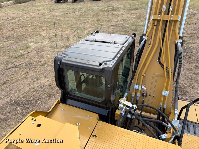 image for item FN3544 2022 Caterpillar 330 TC excavator