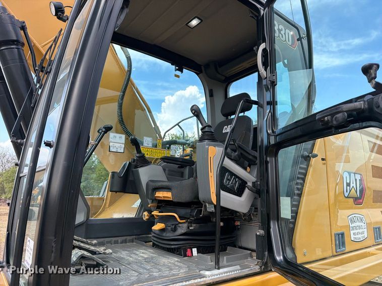 image for item FN3544 2022 Caterpillar 330 TC excavator