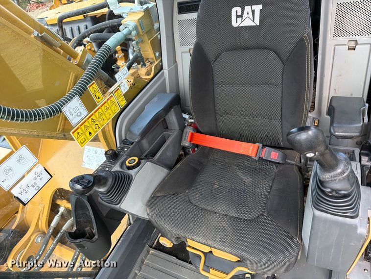 image for item FN3544 2022 Caterpillar 330 TC excavator