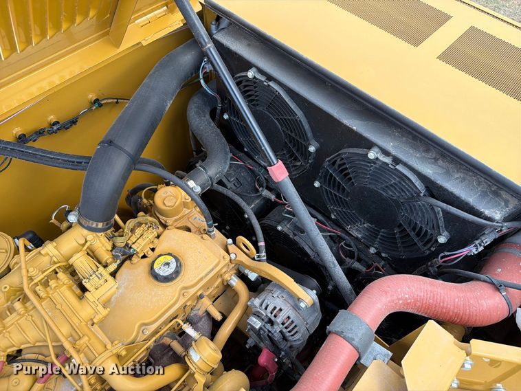 image for item FN3544 2022 Caterpillar 330 TC excavator