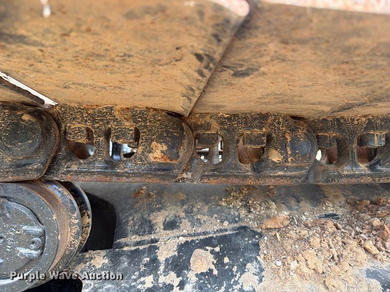 image for item FN3544 2022 Caterpillar 330 TC excavator