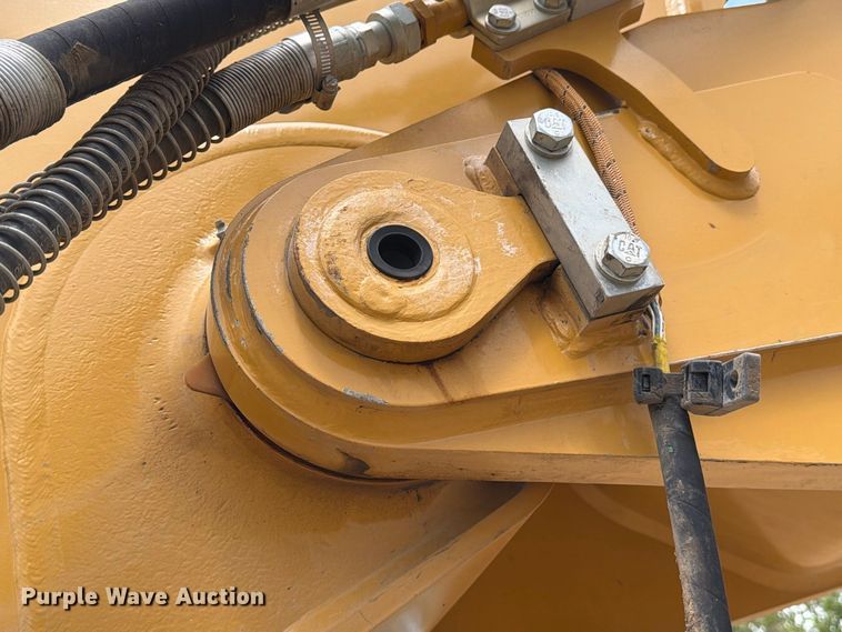 image for item FN3545 2022 Caterpillar 330 TC excavator