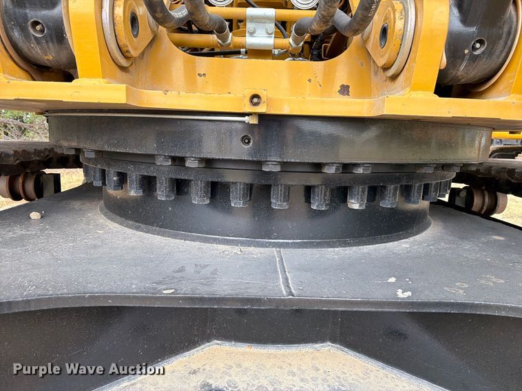 image for item FN3545 2022 Caterpillar 330 TC excavator