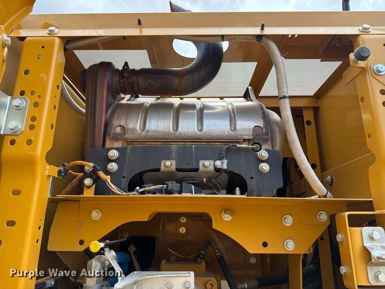 image for item FN3545 2022 Caterpillar 330 TC excavator