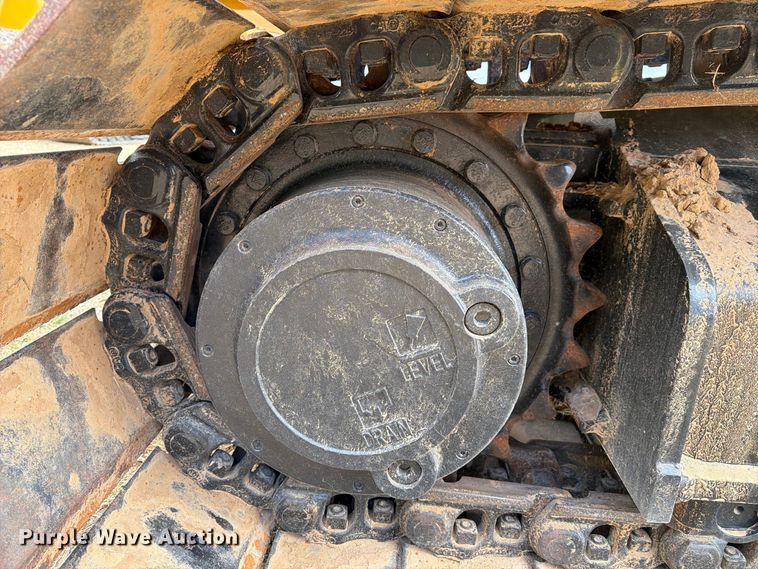 image for item FN3545 2022 Caterpillar 330 TC excavator