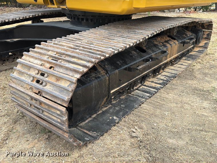 image for item FN3545 2022 Caterpillar 330 TC excavator
