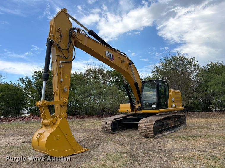 2022 Caterpillar 330 TC excavator