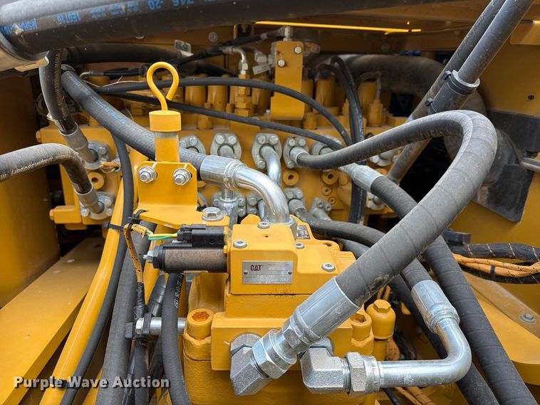 image for item FN3546 2022 Caterpillar 330 TC excavator