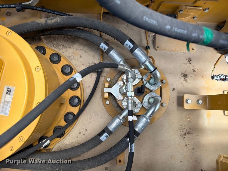 image for item FN3546 2022 Caterpillar 330 TC excavator