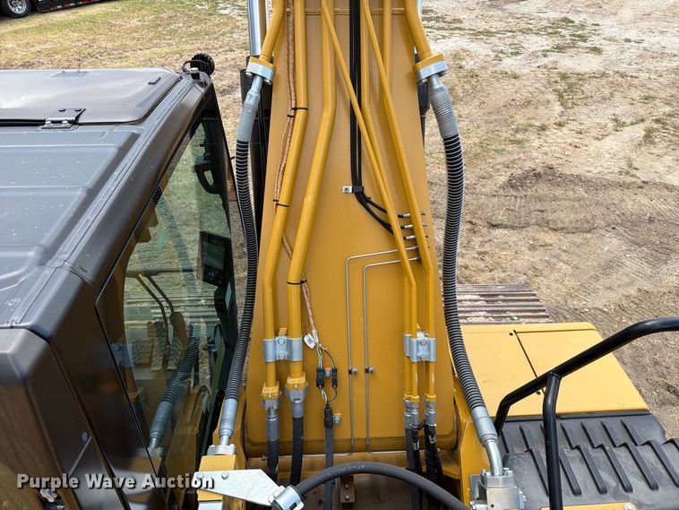 image for item FN3546 2022 Caterpillar 330 TC excavator