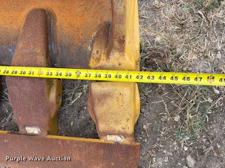 image for item FN3546 2022 Caterpillar 330 TC excavator