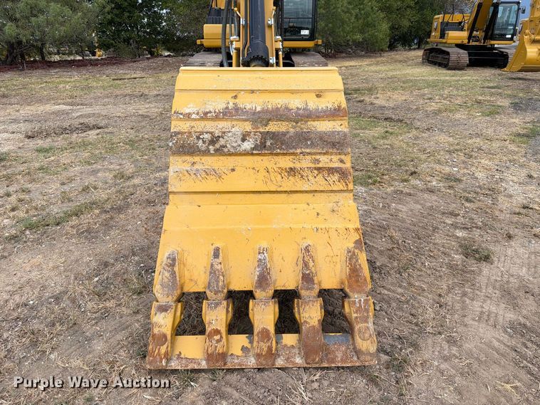 image for item FN3546 2022 Caterpillar 330 TC excavator