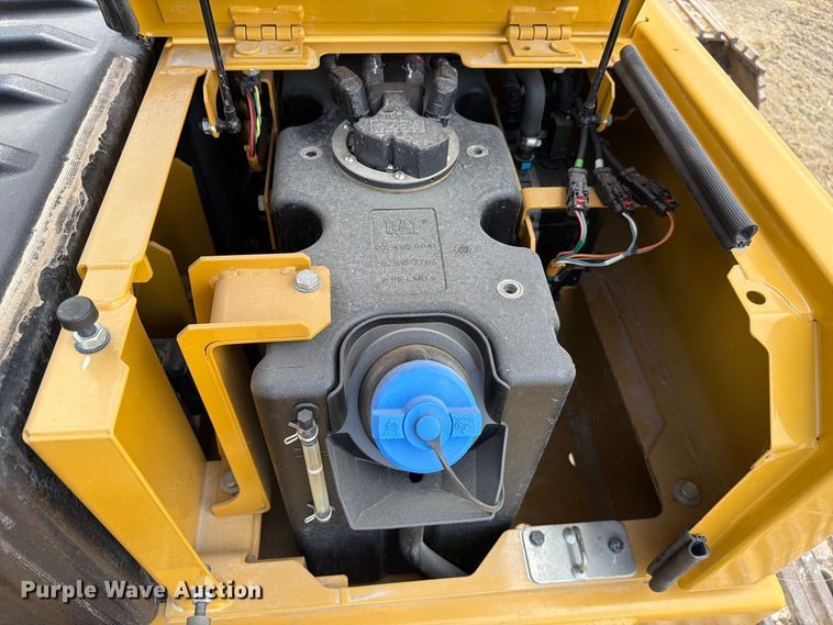 image for item FN3546 2022 Caterpillar 330 TC excavator