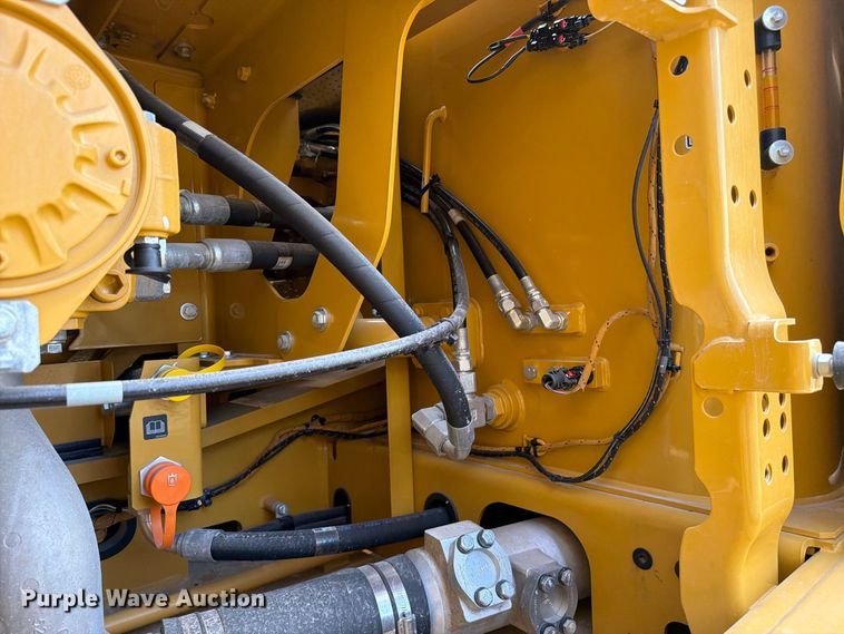 image for item FN3546 2022 Caterpillar 330 TC excavator