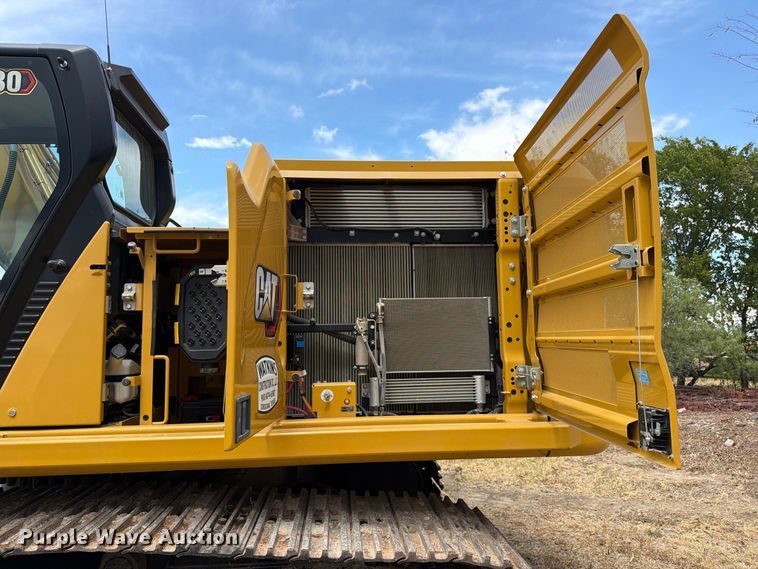 image for item FN3546 2022 Caterpillar 330 TC excavator