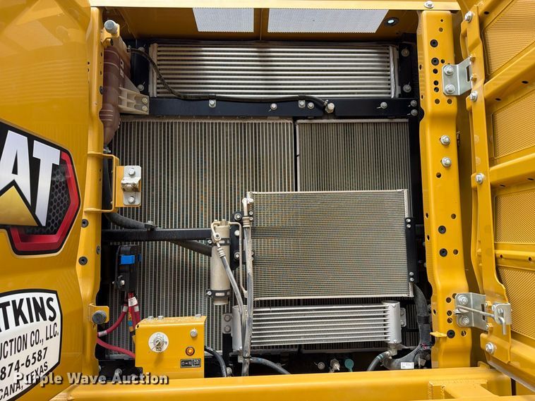 image for item FN3546 2022 Caterpillar 330 TC excavator
