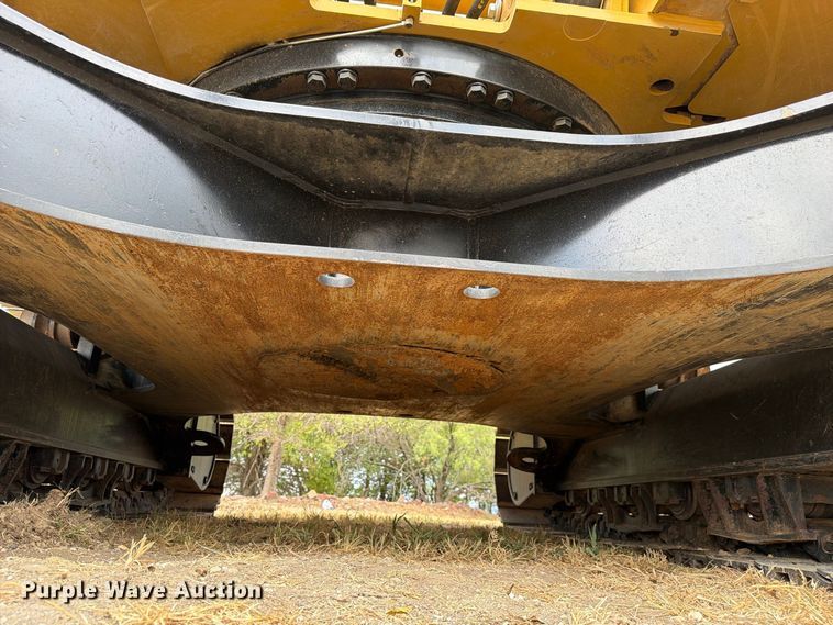 image for item FN3546 2022 Caterpillar 330 TC excavator