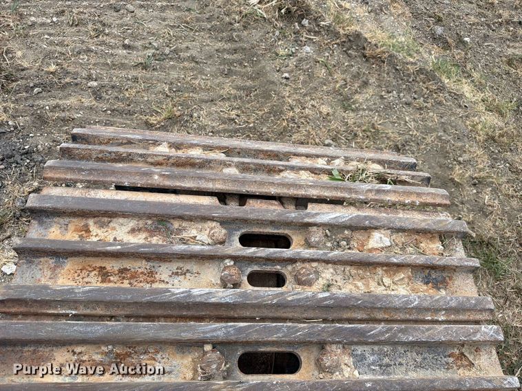 image for item FN3546 2022 Caterpillar 330 TC excavator