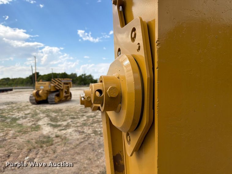 image for item FN3547 2022 Caterpillar 330 TC excavator