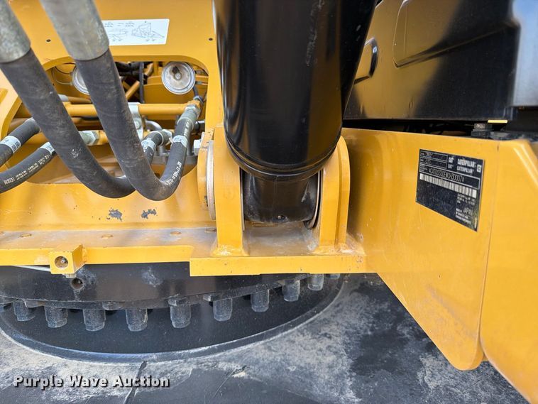 image for item FN3547 2022 Caterpillar 330 TC excavator