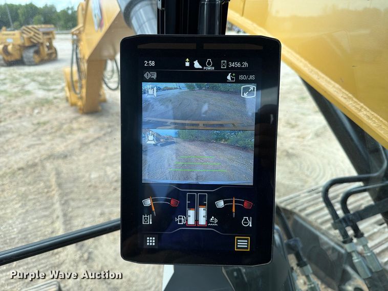 image for item FN3547 2022 Caterpillar 330 TC excavator