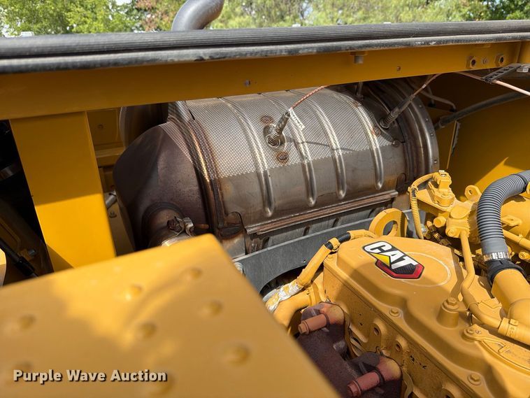 image for item FN3547 2022 Caterpillar 330 TC excavator