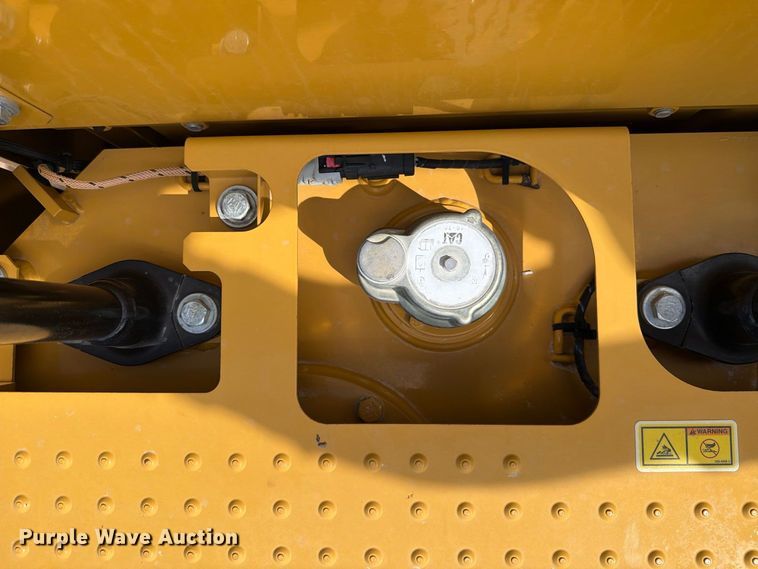image for item FN3547 2022 Caterpillar 330 TC excavator