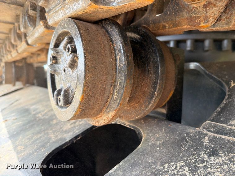 image for item FN3547 2022 Caterpillar 330 TC excavator
