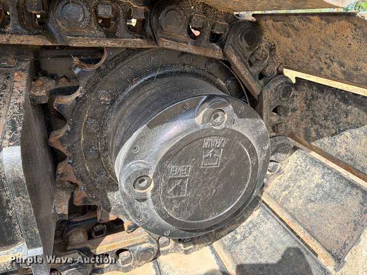 image for item FN3547 2022 Caterpillar 330 TC excavator