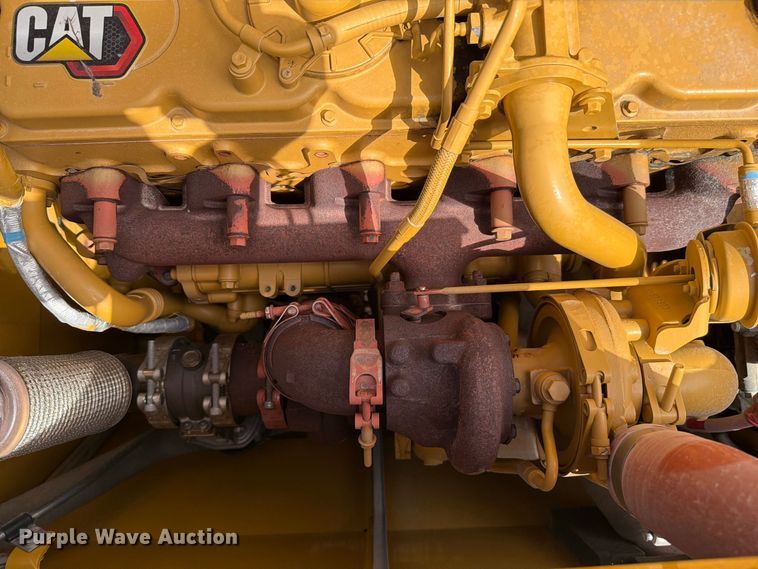 image for item FN3548 2022 Caterpillar 330 excavator