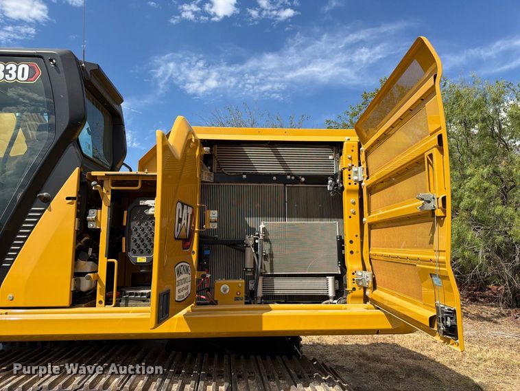 image for item FN3548 2022 Caterpillar 330 excavator